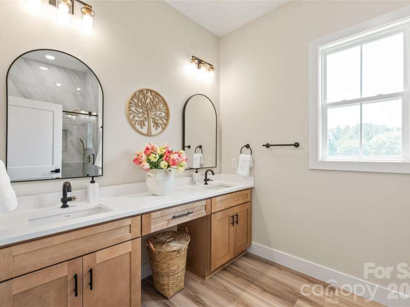 5822 Potter Road, Waxhaw, NC 28173.  MLS# CAR4412912, YatesRealty ID 44597. 