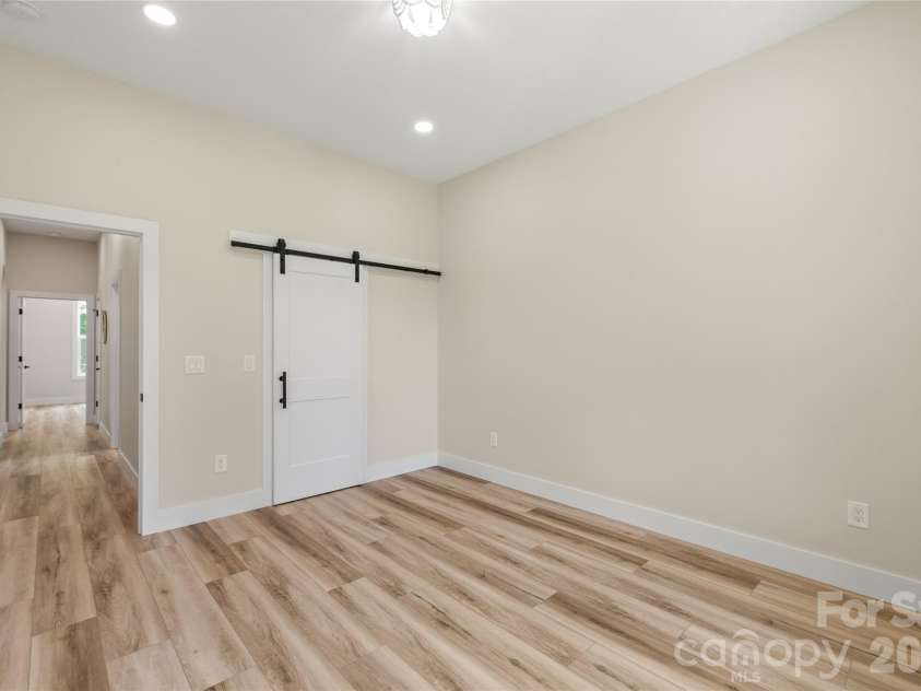 5822 Potter Road, Waxhaw, NC 28173.  MLS# CAR4412912, YatesRealty ID 44597. 