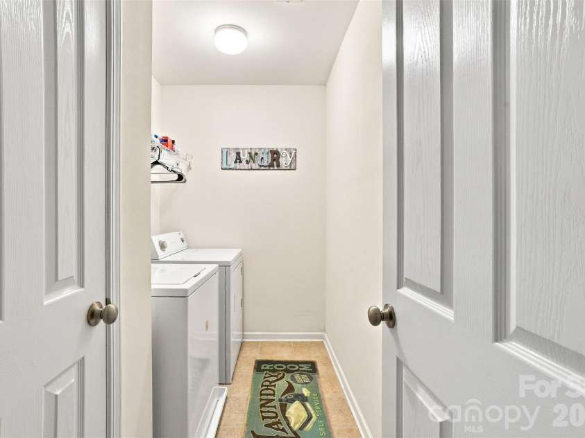 1773 Eastway Drive, Dallas, NC 28034.  MLS# CAR4414070, YatesRealty ID 44598. Laundry room