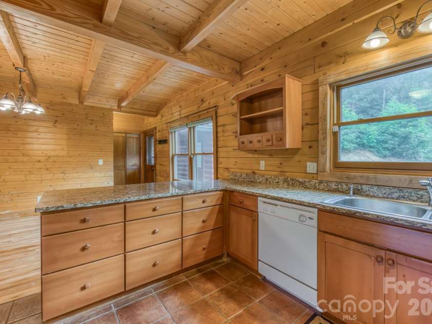 5023 Elk Park Highway, Elk Park, NC 28622.  MLS# CAR4326452, YatesRealty ID 446. 