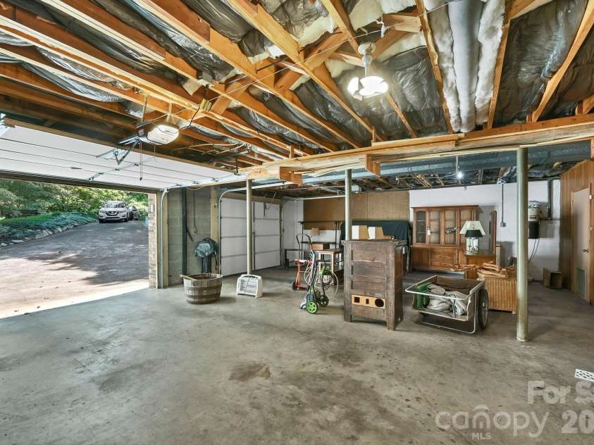 30 Nichols Hill Drive, Asheville, NC 28804.  MLS# CAR4414204, YatesRealty ID 44600. 