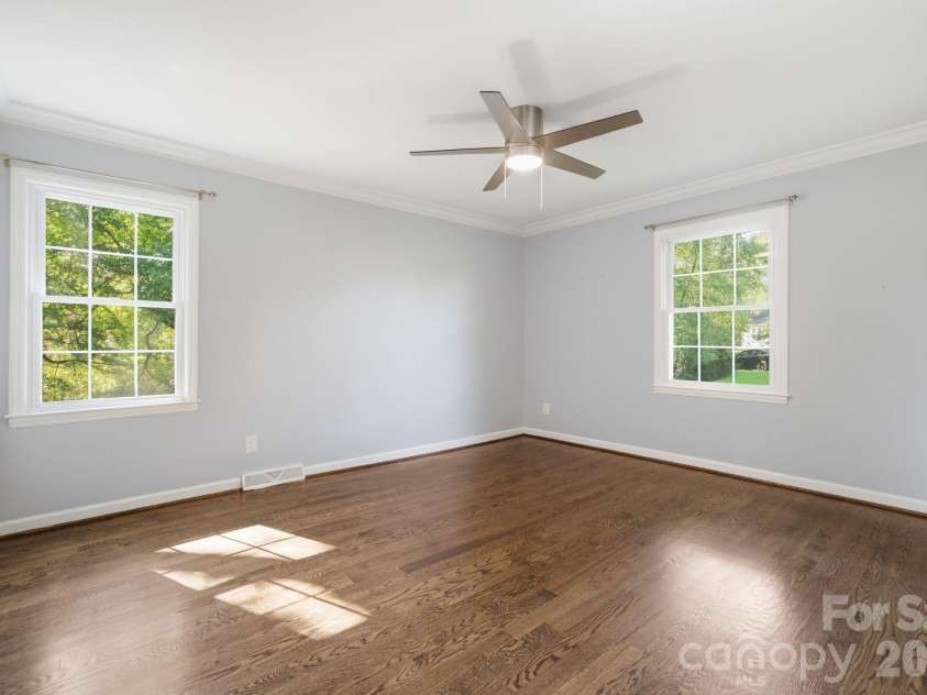 8323 Cliffside Drive, Charlotte, NC 28270.  MLS# CAR4413932, YatesRealty ID 44601. Main floor 3rd bedroom