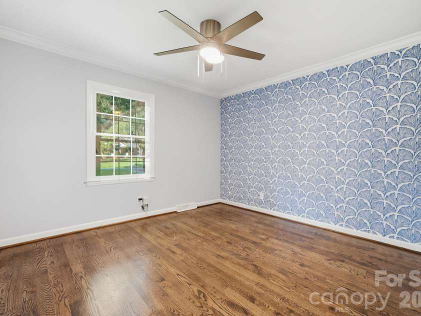 8323 Cliffside Drive, Charlotte, NC 28270.  MLS# CAR4413932, YatesRealty ID 44601. Main floor bedroom