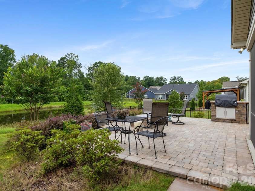 618 Hinterland Lane, Matthews, NC 28104.  MLS# CAR4414165, YatesRealty ID 44603. 