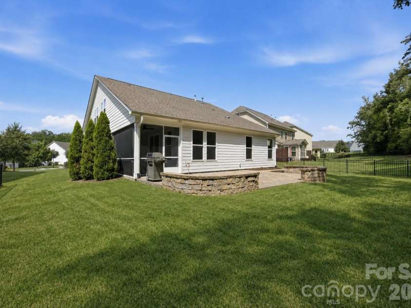 5529 Braddock Mill Way, Lancaster, SC 29720.  MLS# CAR4414208, YatesRealty ID 44604. 