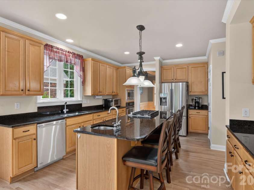 8306 Denholme Drive, Waxhaw, NC 28173.  MLS# CAR4413160, YatesRealty ID 44605. 