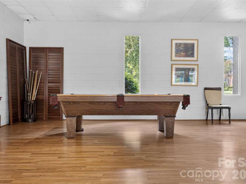8093 Regent Park Lane, Charlotte, NC 28210.  MLS# CAR4413935, YatesRealty ID 44607. 