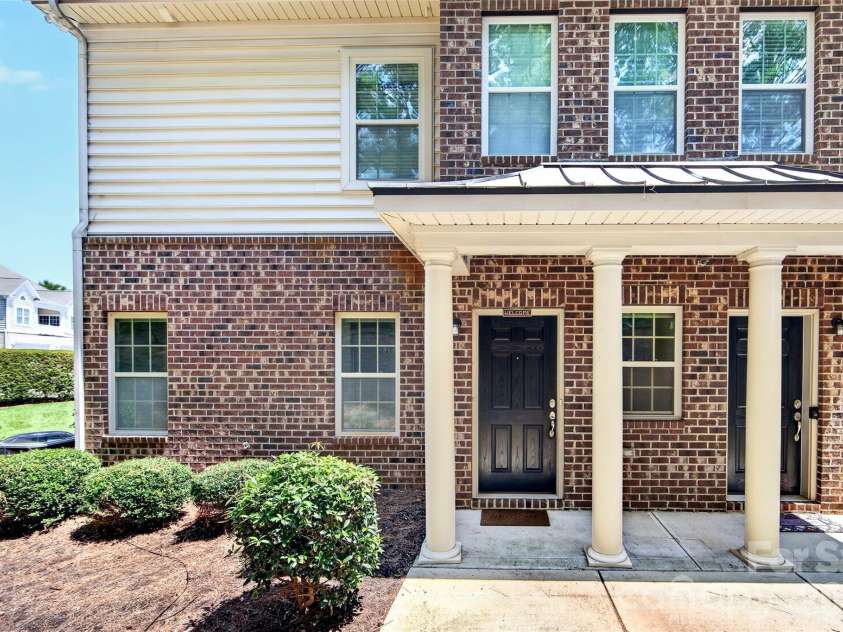 16718 Dolcetto Way, Charlotte, NC 28277.  MLS# CAR4412905, YatesRealty ID 44608. 