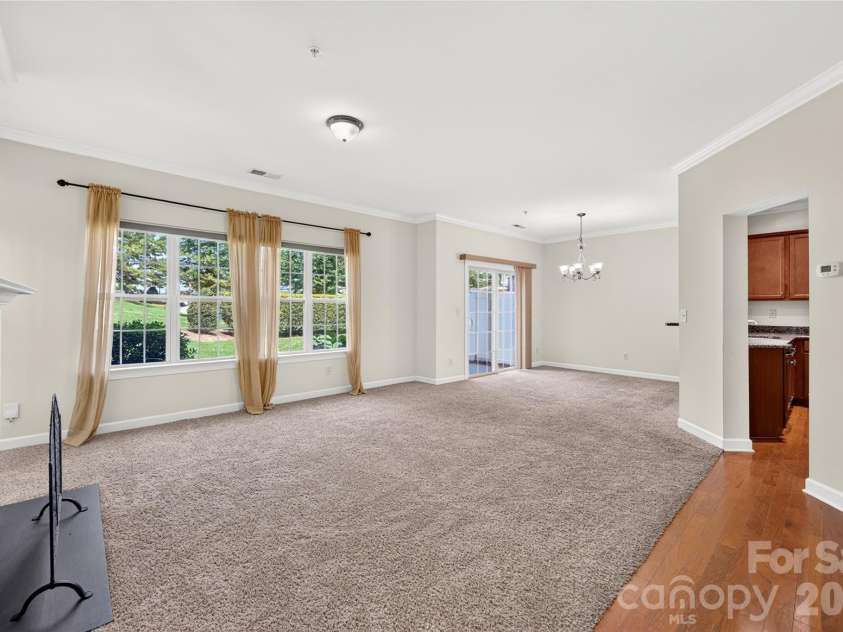 16718 Dolcetto Way, Charlotte, NC 28277.  MLS# CAR4412905, YatesRealty ID 44608. 