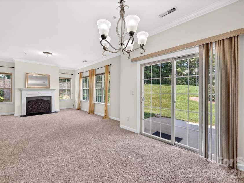 16718 Dolcetto Way, Charlotte, NC 28277.  MLS# CAR4412905, YatesRealty ID 44608. 