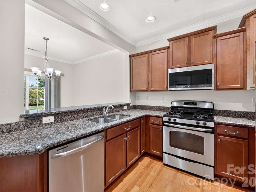 16718 Dolcetto Way, Charlotte, NC 28277.  MLS# CAR4412905, YatesRealty ID 44608. 