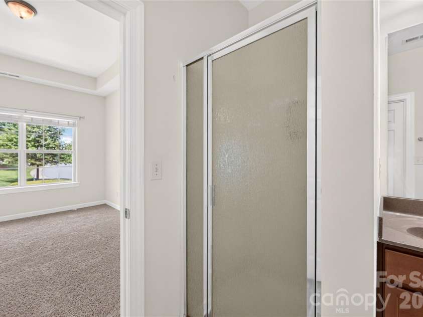 16718 Dolcetto Way, Charlotte, NC 28277.  MLS# CAR4412905, YatesRealty ID 44608. 