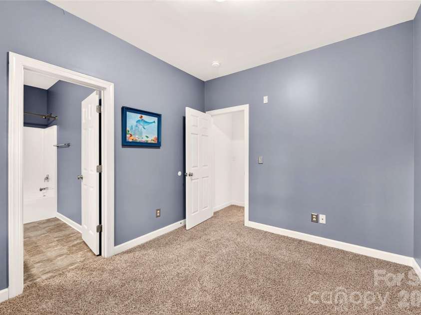 16718 Dolcetto Way, Charlotte, NC 28277.  MLS# CAR4412905, YatesRealty ID 44608. 