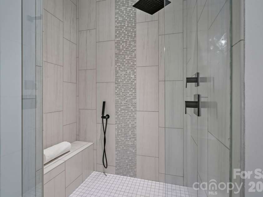 19608 Olde Spring Court, Cornelius, NC 28031.  MLS# CAR4414216, YatesRealty ID 44609. 