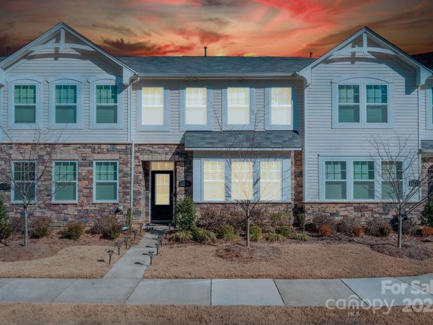 1412 Galloway Road, Charlotte, NC 28262.  MLS# CAR4304388, YatesRealty ID 4461. 