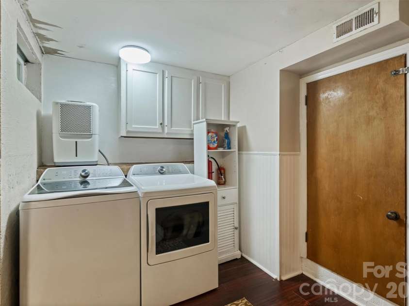 1213 Diana Lee Lane, Monroe, NC 28112.  MLS# CAR4414339, YatesRealty ID 44610. 