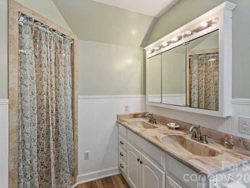 1213 Diana Lee Lane, Monroe, NC 28112.  MLS# CAR4414339, YatesRealty ID 44610. 
