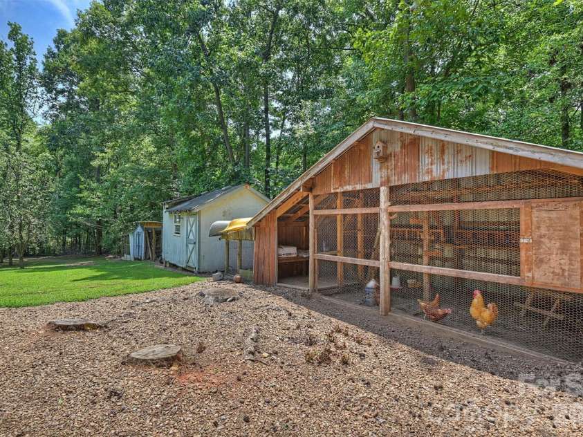 1213 Diana Lee Lane, Monroe, NC 28112.  MLS# CAR4414339, YatesRealty ID 44610. 
