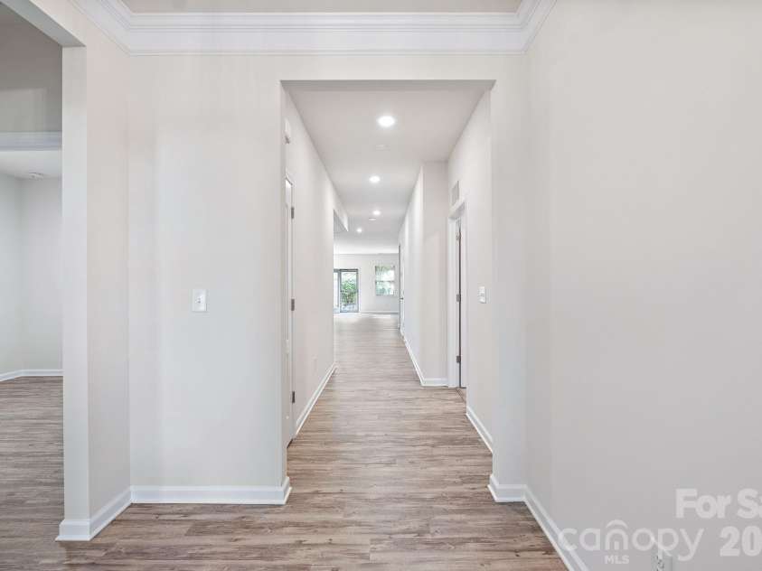 6948 Sunset Crater Place, Lancaster, SC 29720.  MLS# CAR4413356, YatesRealty ID 44612. Hallway