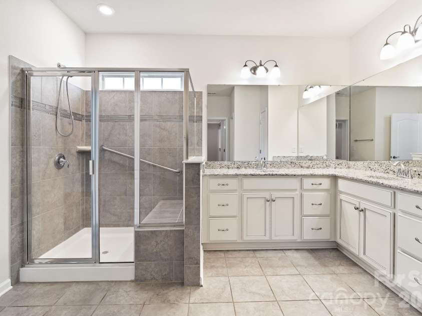 6948 Sunset Crater Place, Lancaster, SC 29720.  MLS# CAR4413356, YatesRealty ID 44612. Primary bathroom