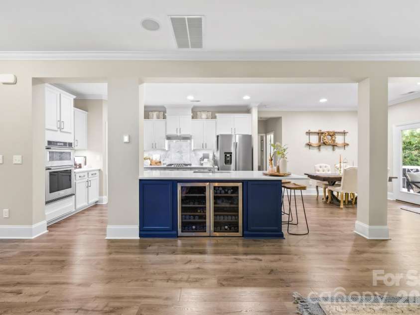 2105 Madeira Circle, Waxhaw, NC 28173.  MLS# CAR4413360, YatesRealty ID 44613. 