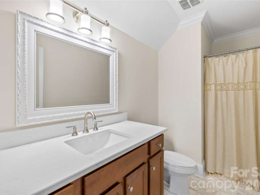 2105 Madeira Circle, Waxhaw, NC 28173.  MLS# CAR4413360, YatesRealty ID 44613. 