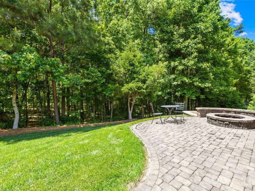 2105 Madeira Circle, Waxhaw, NC 28173.  MLS# CAR4413360, YatesRealty ID 44613. 