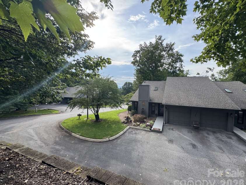 501 Independence Trail, Morganton, NC 28655.  MLS# CAR4413269, YatesRealty ID 44614. Front view