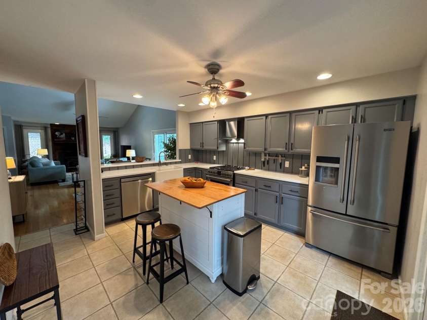 501 Independence Trail, Morganton, NC 28655.  MLS# CAR4413269, YatesRealty ID 44614. Kitchen