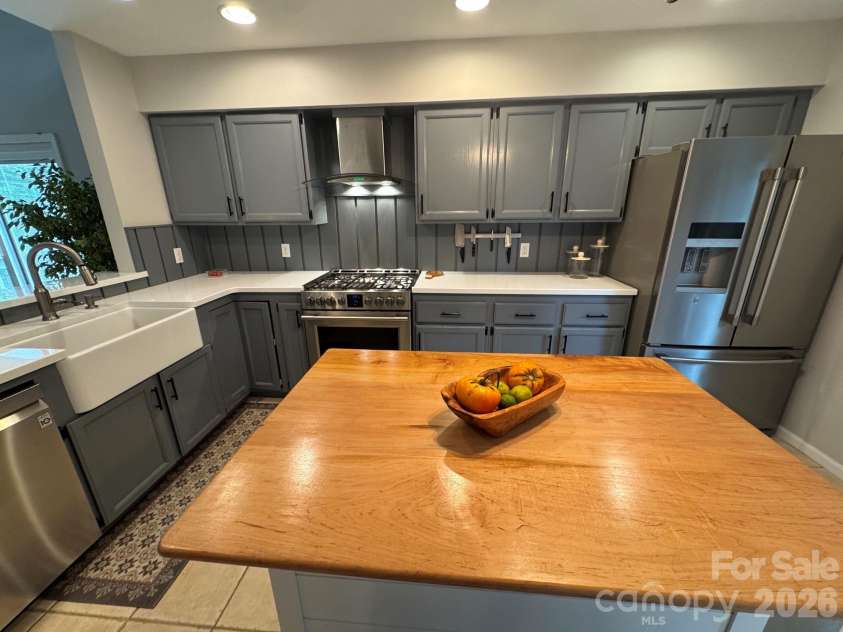 501 Independence Trail, Morganton, NC 28655.  MLS# CAR4413269, YatesRealty ID 44614. Kitchen