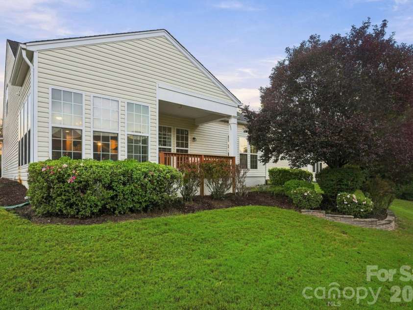 1040 Mesa Verde Drive, Fort Mill, SC 29707.  MLS# CAR4407477, YatesRealty ID 44615. 