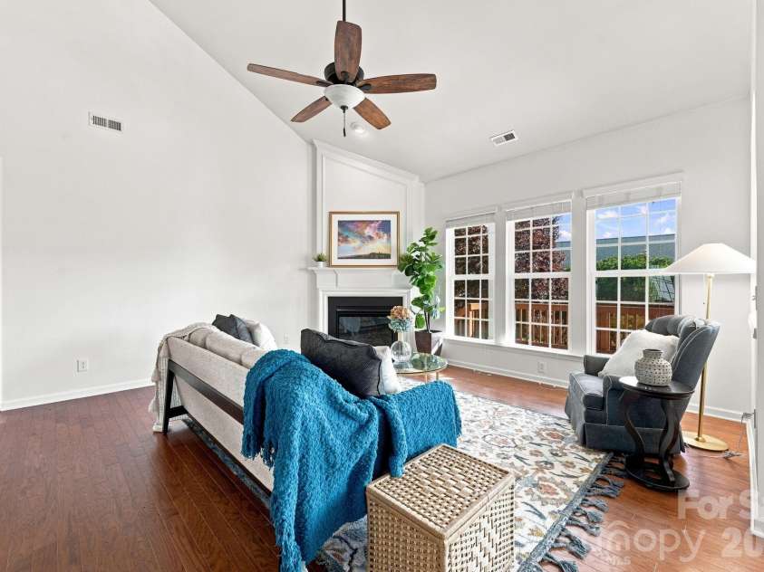 1040 Mesa Verde Drive, Fort Mill, SC 29707.  MLS# CAR4407477, YatesRealty ID 44615. 