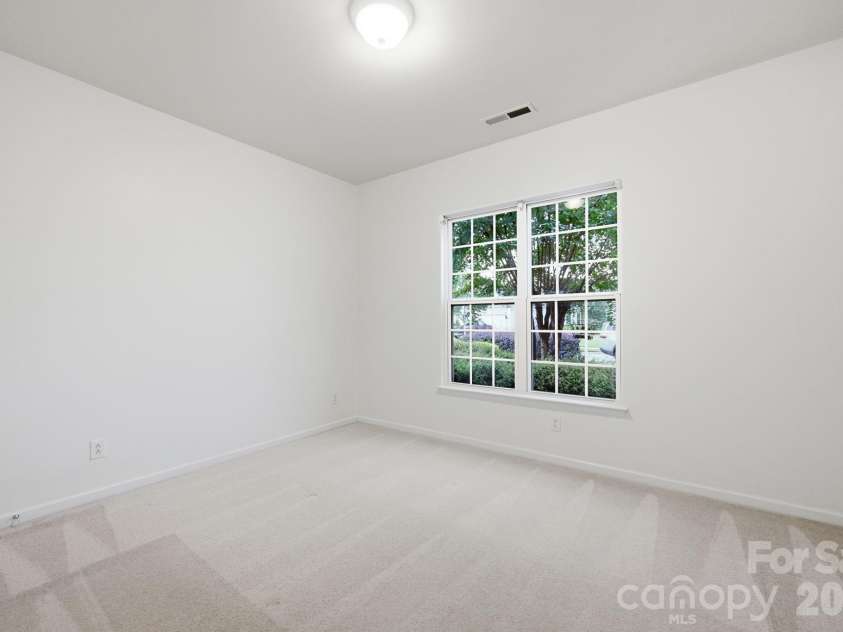 1040 Mesa Verde Drive, Fort Mill, SC 29707.  MLS# CAR4407477, YatesRealty ID 44615. Second Lower level Bedroom