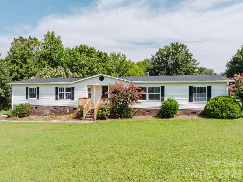 1075 Double Impact Drive, Rockwell, NC 28138.  MLS# CAR4405809, YatesRealty ID 44616. 