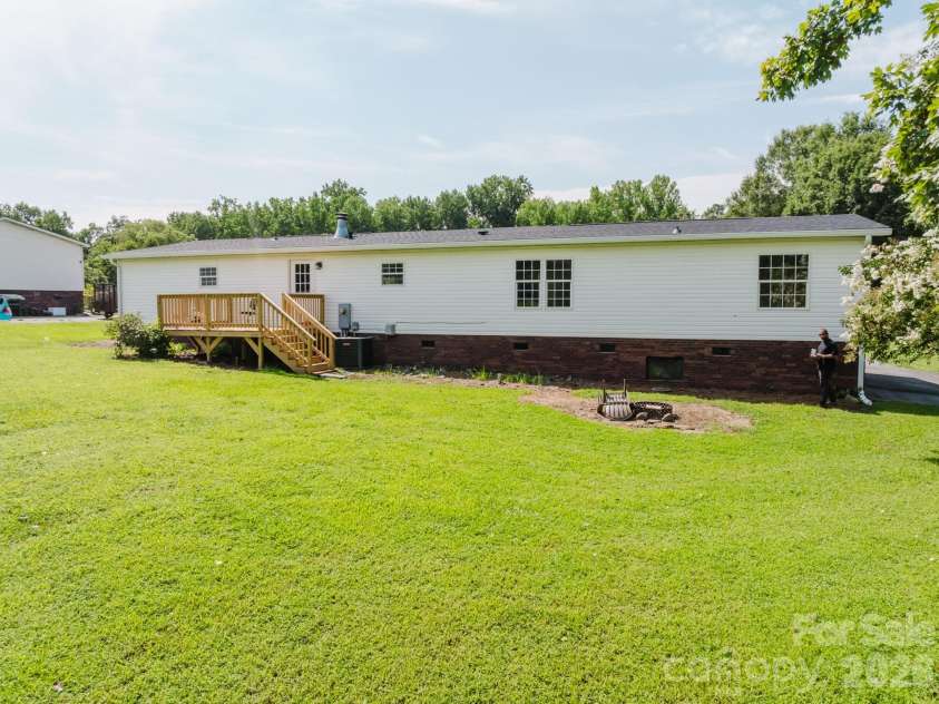 1075 Double Impact Drive, Rockwell, NC 28138.  MLS# CAR4405809, YatesRealty ID 44616. 