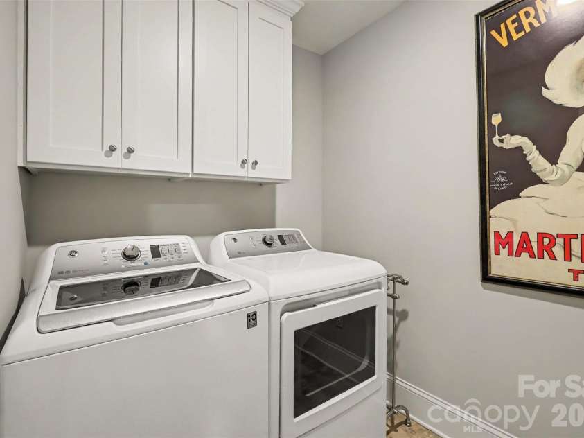 712 Robert Moses Drive, Gastonia, NC 28056.  MLS# CAR4410167, YatesRealty ID 44617. 