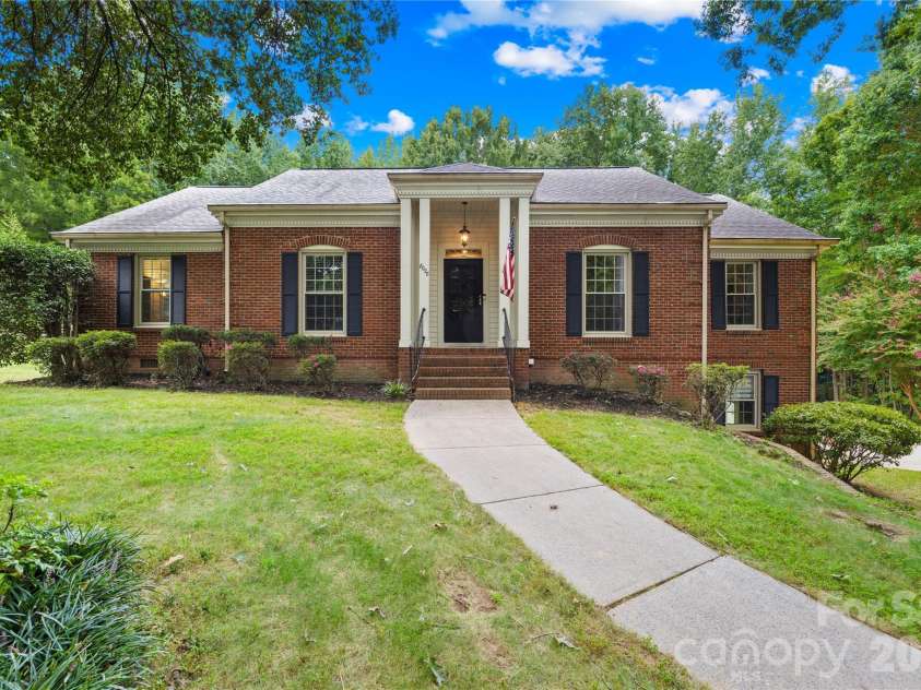 8028 Mattson Place, Charlotte, NC 28277.  MLS# CAR4410300, YatesRealty ID 44619. 