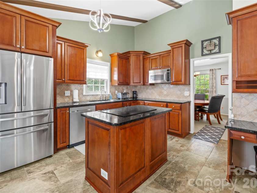 8028 Mattson Place, Charlotte, NC 28277.  MLS# CAR4410300, YatesRealty ID 44619. 