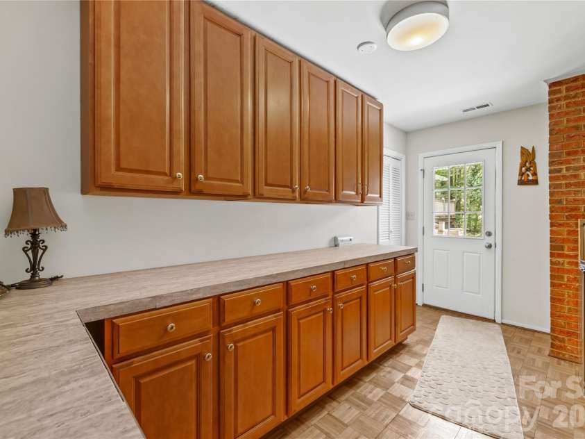 8028 Mattson Place, Charlotte, NC 28277.  MLS# CAR4410300, YatesRealty ID 44619. 