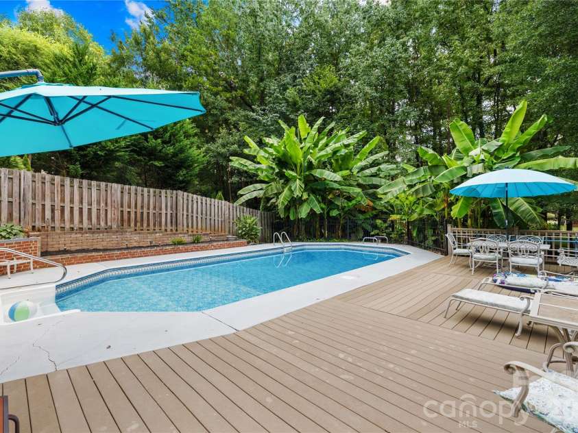 8028 Mattson Place, Charlotte, NC 28277.  MLS# CAR4410300, YatesRealty ID 44619. 