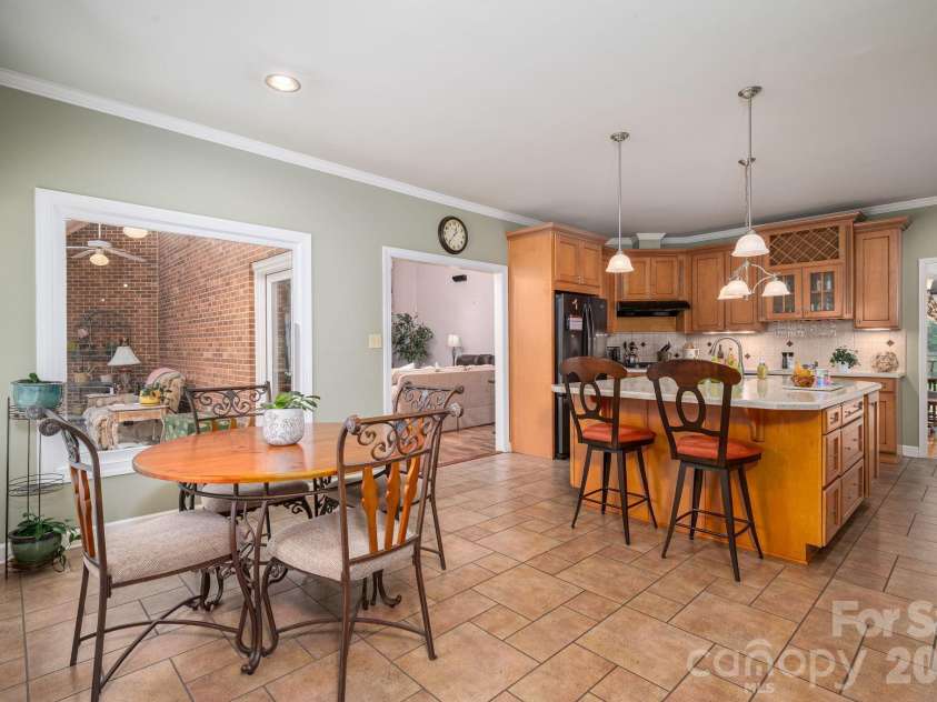 5023 Samuel Pinckney Drive, Belmont, NC 28012.  MLS# CAR4411025, YatesRealty ID 44620. 