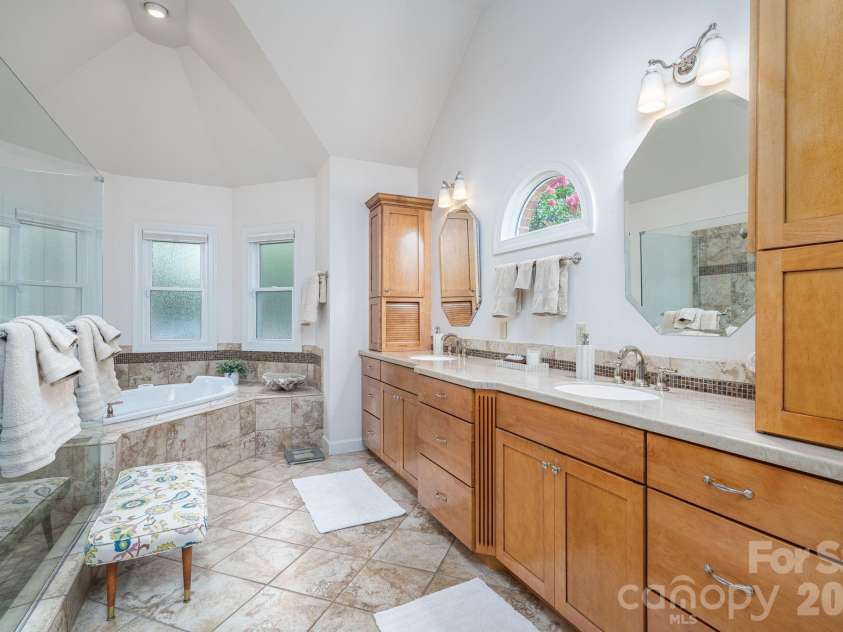 5023 Samuel Pinckney Drive, Belmont, NC 28012.  MLS# CAR4411025, YatesRealty ID 44620. 