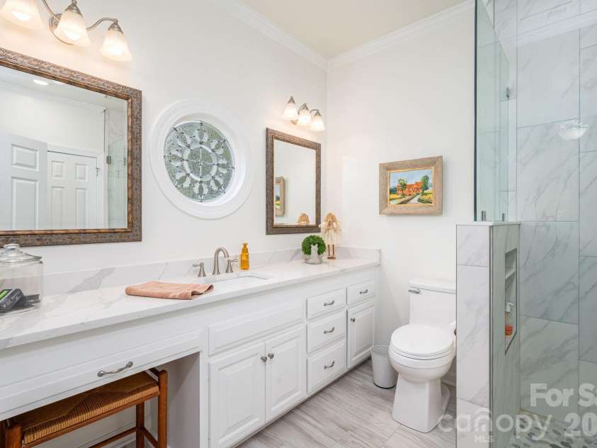 5023 Samuel Pinckney Drive, Belmont, NC 28012.  MLS# CAR4411025, YatesRealty ID 44620. Bathroom 3