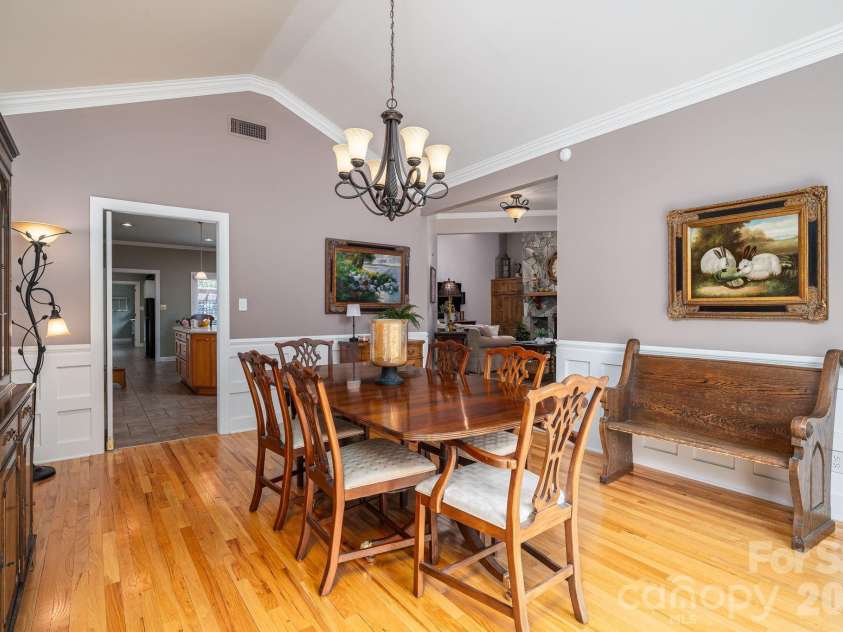 5023 Samuel Pinckney Drive, Belmont, NC 28012.  MLS# CAR4411025, YatesRealty ID 44620. Dining Room