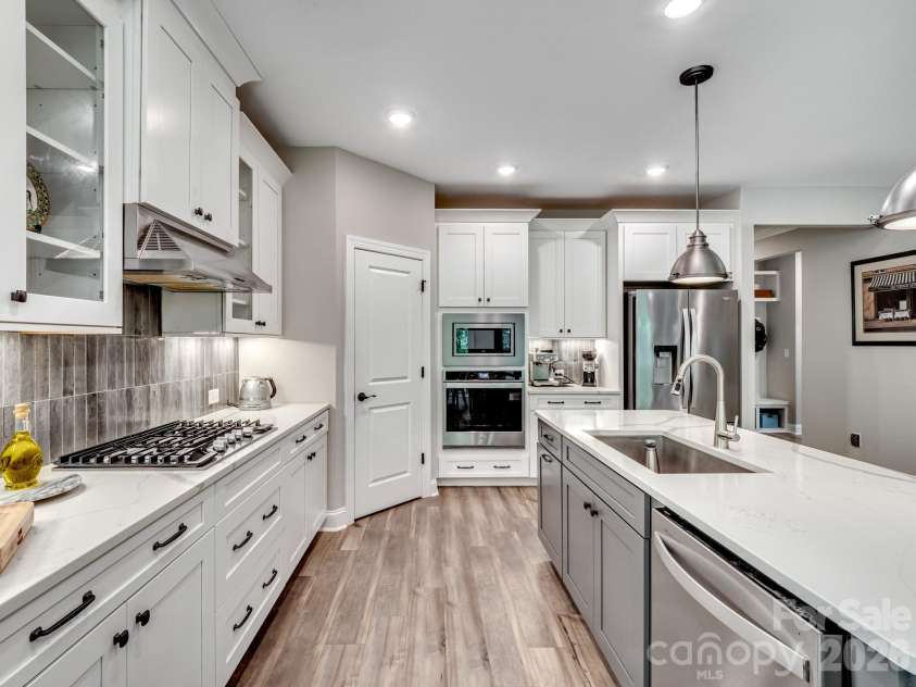 3626 Walter Nelson Road, Charlotte, NC 28227.  MLS# CAR4408794, YatesRealty ID 44621. 