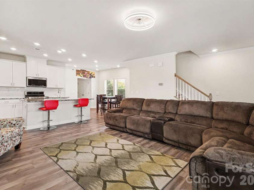 11822 Midnight Way, Huntersville, NC 28078.  MLS# CAR4410152, YatesRealty ID 44622. 