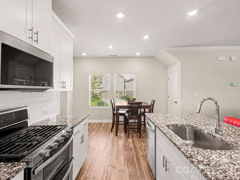11822 Midnight Way, Huntersville, NC 28078.  MLS# CAR4410152, YatesRealty ID 44622. 