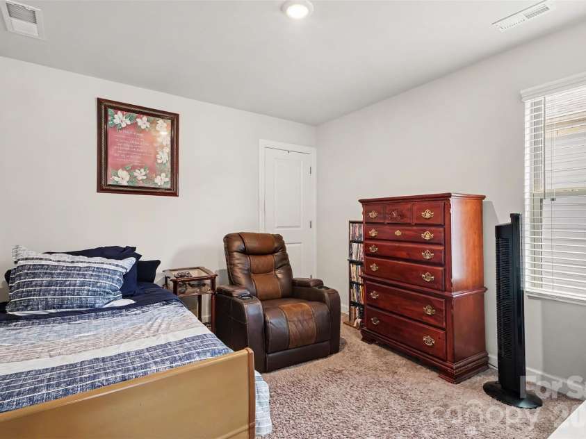 11822 Midnight Way, Huntersville, NC 28078.  MLS# CAR4410152, YatesRealty ID 44622. 