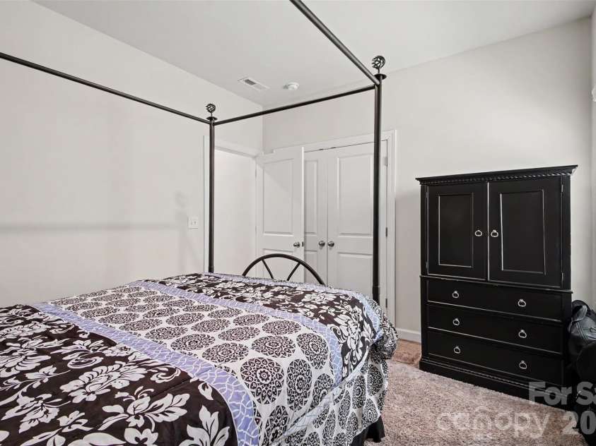 11822 Midnight Way, Huntersville, NC 28078.  MLS# CAR4410152, YatesRealty ID 44622. 