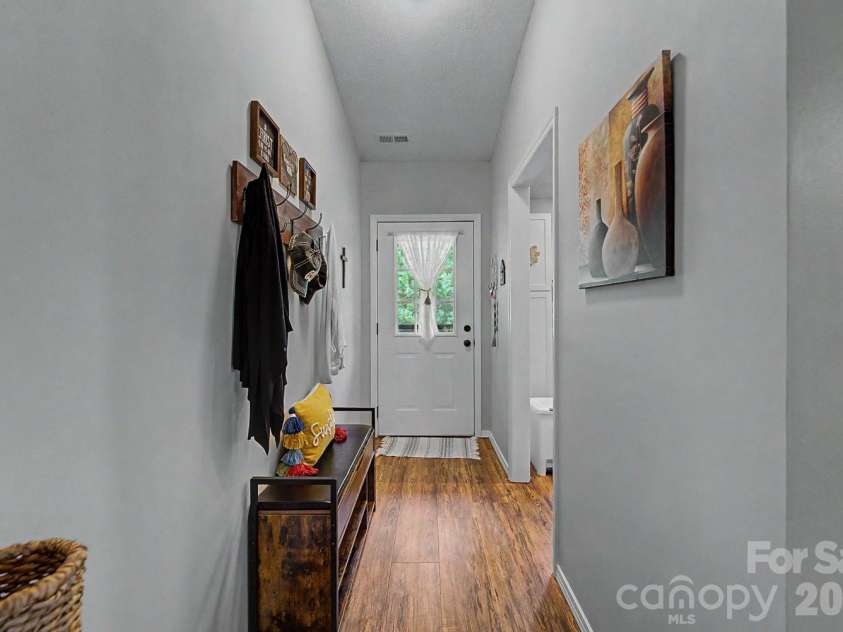 16A Willow View Drive, Franklin, NC 28734.  MLS# CAR4409385, YatesRealty ID 44624. 